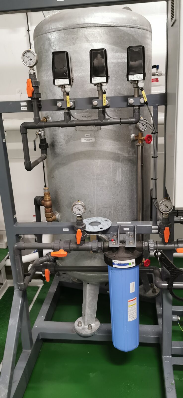 Irfora 3,2 Gallon Metaal Onderdrukkende Tank, Anti-veroudering